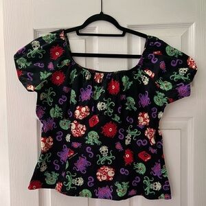Pin Up Couture peasant top